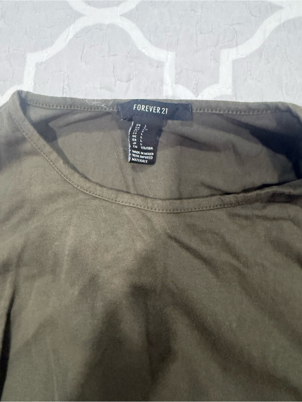 Forever 21 Olive Ruched Long-Sleeve Crop Top - Picture 5 of 5
